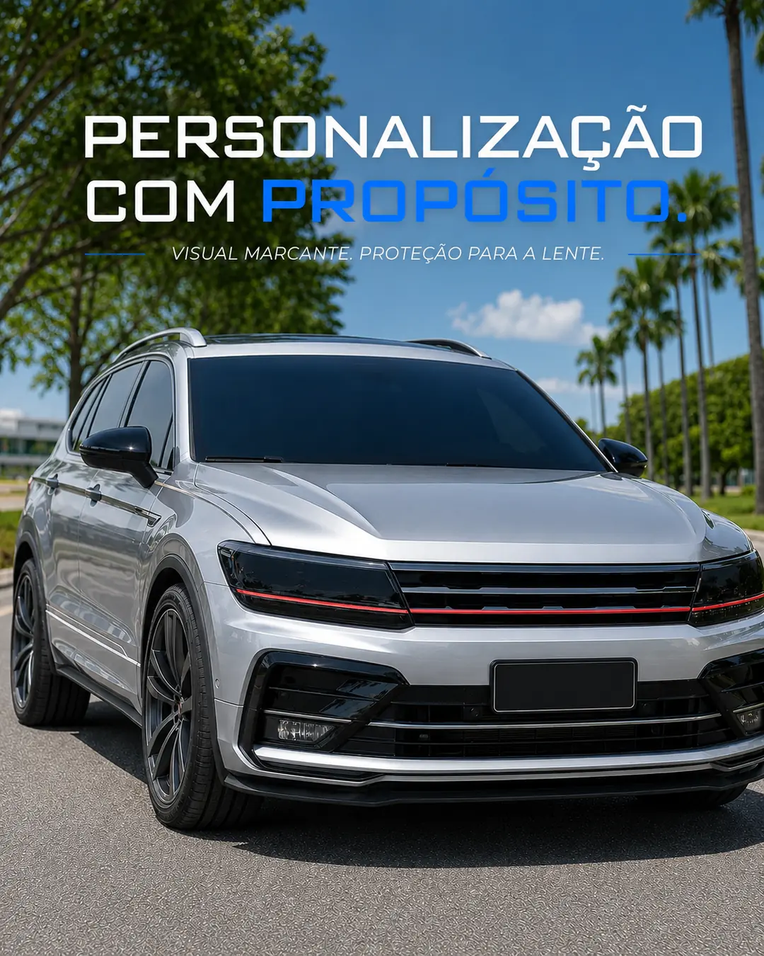 Veículo prata com faróis personalizados por PPF fotocromático